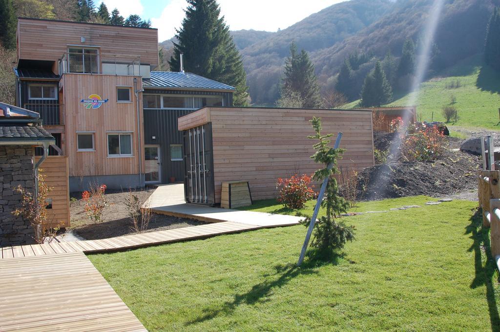 Aux 500 Diables Eco Lodge - Hotel Chambon-sur-Lac Luaran gambar